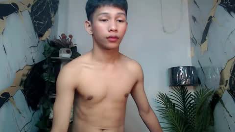 chick_renz online show from 10-03-25, 05:21
