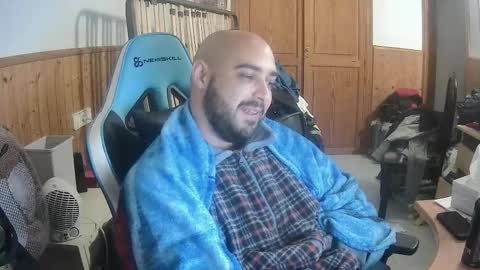 Snapshot of chicomallorca96 chatting on 02-04-25, 10:32 chicomallorca96 online show from 02-04-25, 10:32