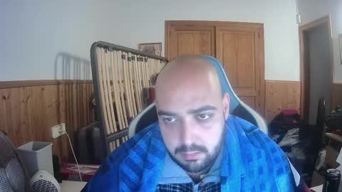 Snapshot of chicomallorca96 chatting on 02-05-25, 10:08 chicomallorca96 online show from 02-05-25, 10:08