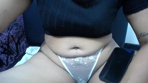 Snapshot of chiky_nastyy chatting on 09-12-25, 02:39 Chikys online show from 09-12-25, 02:39