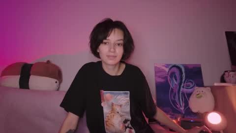 Vivian online show from 11-05-25, 05:13