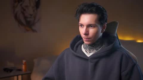 Snapshot of chillguy2k chatting on 10-12-25, 11:15 Rick online show from 10-12-25, 11:15