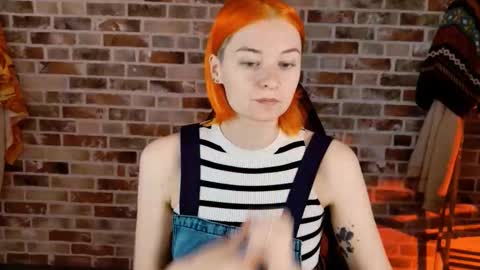 Bella online show from 10-13-25, 05:07