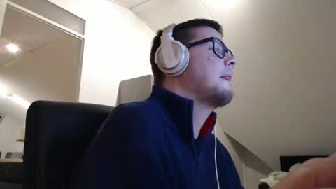 chillzonecam online show from 01-12-26, 08:25