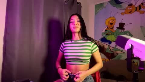 Snapshot of chinicr18 chatting on 02-14-26, 12:29 chinicr18 online show from 02-14-26, 12:29