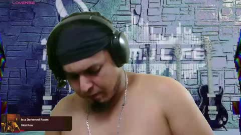 Enrique online show from 02-18-25, 08:47