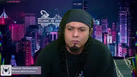 Enrique online show from 02-23-25, 06:28