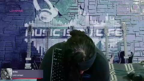 Enrique online show from 02-26-25, 07:31