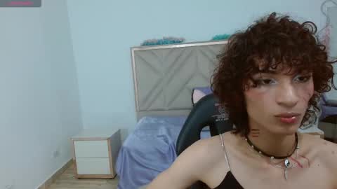 chipi_tay online show from 10-19-25, 11:55