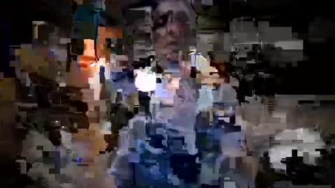 Snapshot of chippy70 chatting on 10-11-25, 04:22 chippy70 online show from 10-11-25, 04:22