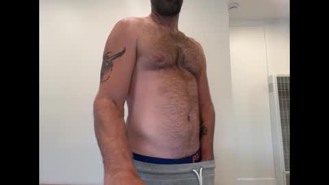 Snapshot of chiquitaroad chatting on 09-12-25, 03:01 chiquitaroad online show from 09-12-25, 03:01