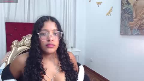 Snapshot of chleo_wild chatting on 11-06-25, 03:02 chleo_wild online show from 11-06-25, 03:02