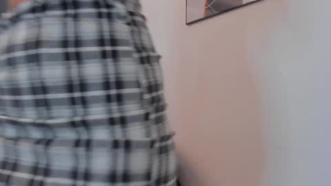 Chloe online show from 01-18-25, 02:55