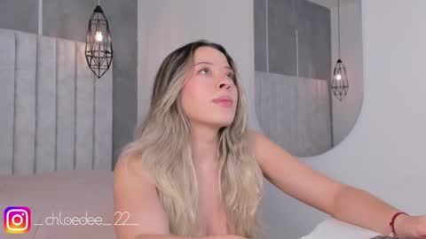 Chloe online show from 01-13-25, 01:39