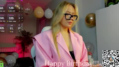 Snapshot of chloe_lov_ chatting on 10-27-25, 01:31 Chloe Lov GTM2 Mon Tue Thu Sat Sun 0400am - 1030m online show from 10-27-25, 01:31