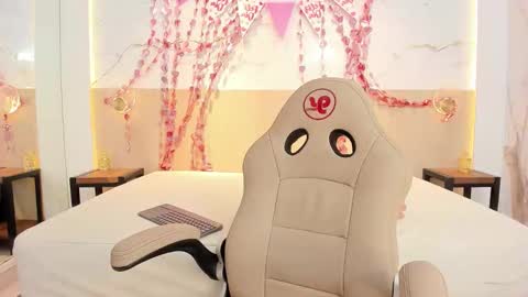  CHLOE  online show from 02-09-26, 11:47