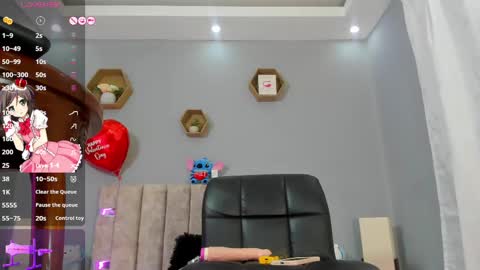 Snapshot of chloe_narcise chatting on 02-21-25, 04:40 Chloe online show from 02-21-25, 04:40