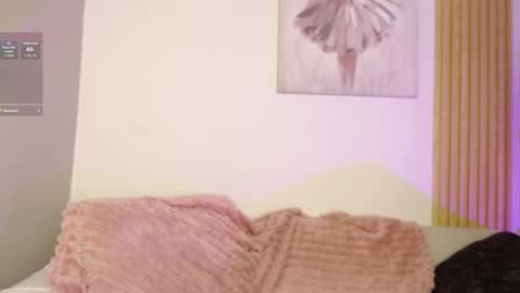 Snapshot of chloe_peach_ chatting on 03-10-26, 12:10 chloe_peach_ online show from 03-10-26, 12:10