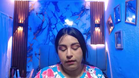 chloe_smith5 online show from 02-17-26, 01:40