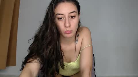 Chloe  online show from 10-10-25, 12:31