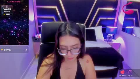 Chloe online show from 02-22-25, 06:50