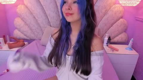   online show from 12-21-24, 08:54