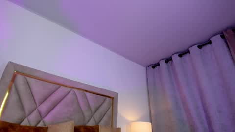 chloe_wilson7 online show from 10-22-25, 01:50