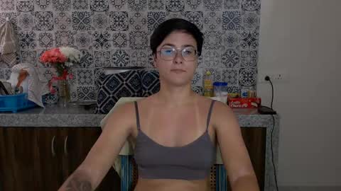 Snapshot of chloe_x_ chatting on 02-17-25, 08:19 Eva and Sandra online show from 02-17-25, 08:19