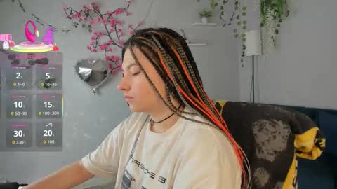 Snapshot of chloebloss0m chatting on 02-08-26, 02:48 Boni online show from 02-08-26, 02:48