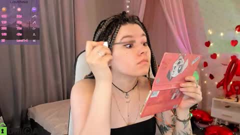 Snapshot of chloebloss0m chatting on 02-10-26, 03:10 Boni online show from 02-10-26, 03:10