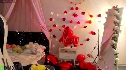 Snapshot of chloebloss0m chatting on 02-11-26, 03:11 Boni online show from 02-11-26, 03:11