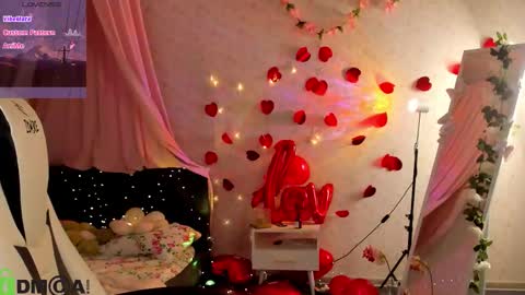 Snapshot of chloebloss0m chatting on 02-12-26, 03:01 Boni online show from 02-12-26, 03:01