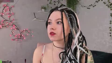 Snapshot of chloebloss0m chatting on 02-22-26, 03:07 Boni online show from 02-22-26, 03:07