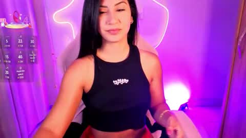 Snapshot of chloebum_ chatting on 04-15-26, 11:06 Chloe online show from 04-15-26, 11:06