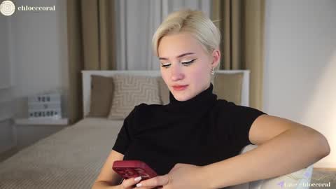 Snapshot of chloecoral chatting on 12-30-24, 12:54 ChloeCoral online show from 12-30-24, 12:54