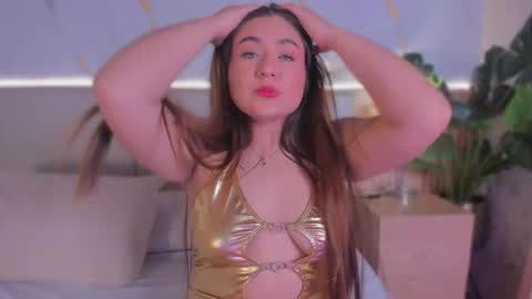 Chloee online show from 10-14-25, 12:06