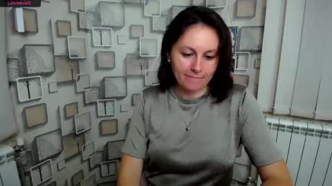 Chloe online show from 09-22-25, 03:47