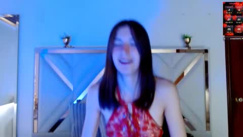 Snapshot of chloejohnsoon chatting on 09-12-25, 01:11 Chloe online show from 09-12-25, 01:11