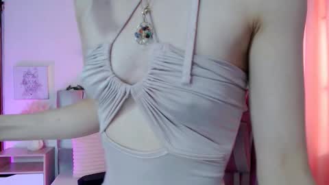 Snapshot of chloejohnsoon chatting on 09-15-25, 03:23 Chloe online show from 09-15-25, 03:23