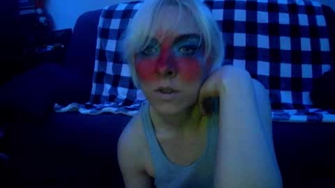 Snapshot of chloekissxo chatting on 01-11-25, 08:21 Chloekissxo online show from 01-11-25, 08:21