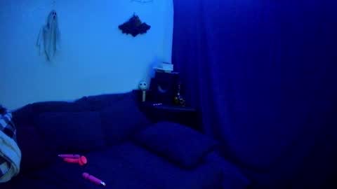 Snapshot of chloekissxo chatting on 02-13-25, 04:22 Chloekissxo online show from 02-13-25, 04:22