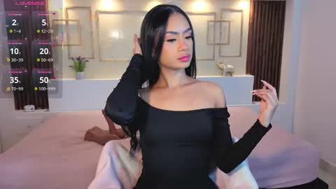 Chloe Moon online show from 09-13-25, 12:05