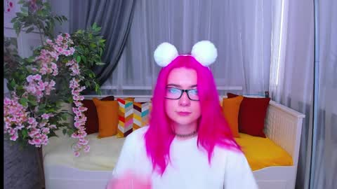 chloepinkson online show from 04-10-26, 05:06