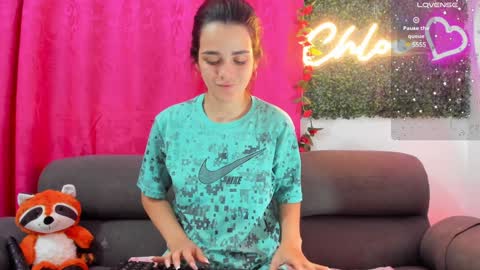 Chloe online show from 01-24-25, 03:11