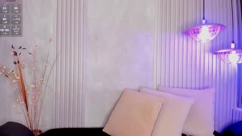 Snapshot of chloetaylorr_ chatting on 01-08-25, 07:56 CHLOE online show from 01-08-25, 07:56