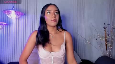 Snapshot of chloetaylorr_ chatting on 01-17-25, 09:06 CHLOE online show from 01-17-25, 09:06