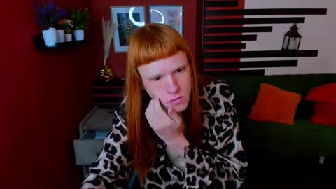 Chloe online show from 12-19-25, 12:56