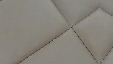 Chloe Vee online show from 10-12-25, 04:55