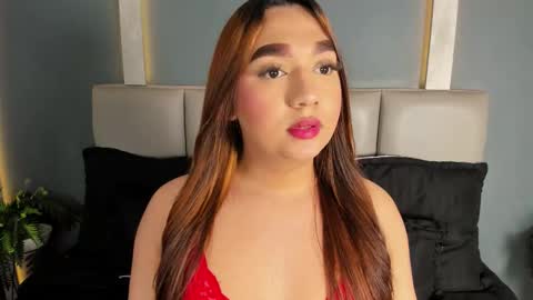 Snapshot of chloevixen_ chatting on 01-09-26, 07:48 chloe vixen online show from 01-09-26, 07:48