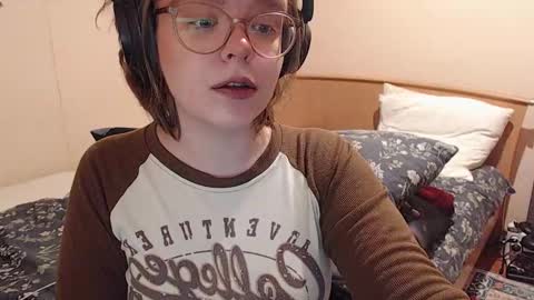 chmiri online show from 11-22-25, 01:54